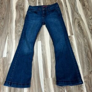 Women’s cinch lynden 28/5 lots of stretch!